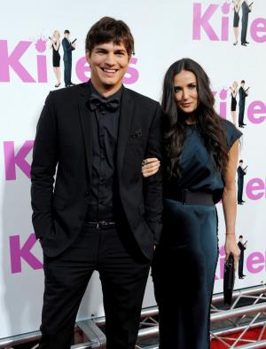 Ashton Kutcher: I lived in Airbnbs after Demi Moore divorce