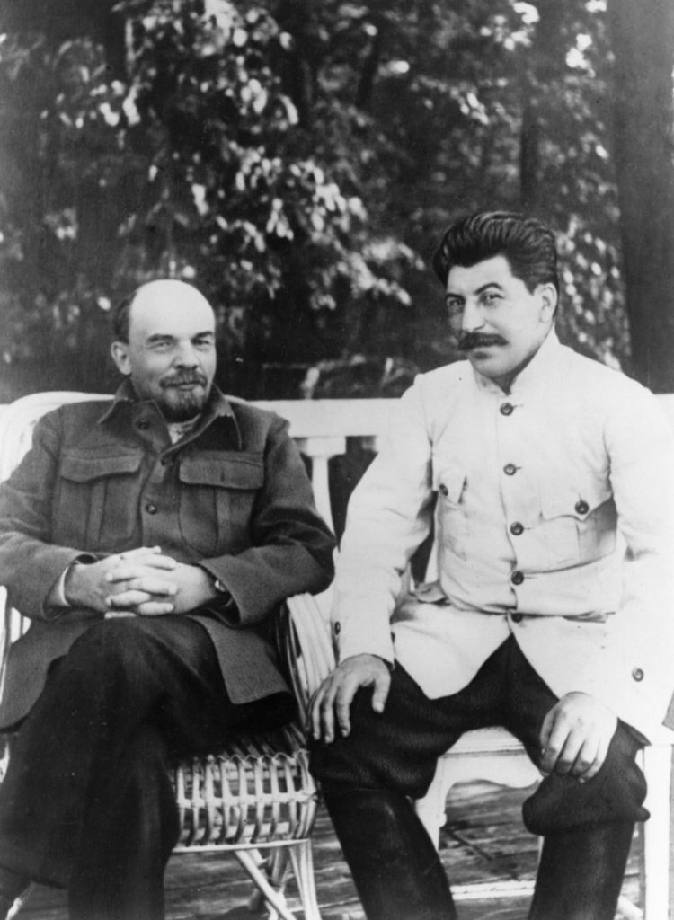 Soviet Communist leader Joseph Stalin (1879 - 1953), right, with Soviet leader Vladimir Ilyich Lenin (1870 - 1924), in Gorky (Nizhny Novgorod). (Photo by Keystone/Getty Images)