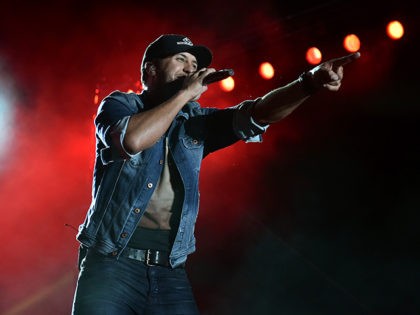 LukeBryan