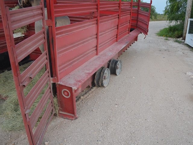 Horse trailer used to smuggle over a dozen illegal aliens in Brooks County, Texas. (Photo: