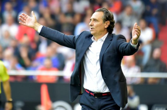 Valencia's Italian coach Cesare Prandelli resigned