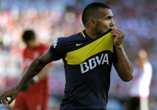 Shanghai Greenland Shenhua have signed Argentine striker Carlos Tevez to a two-year contra