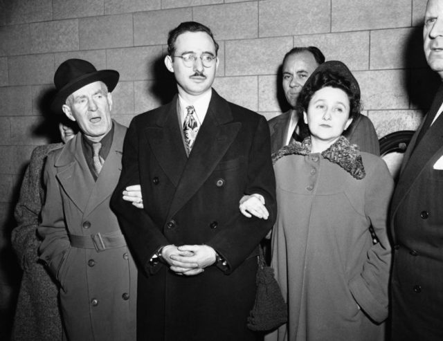 Sons of Ethel Rosenberg ask White House to exonerate mother - Breitbart