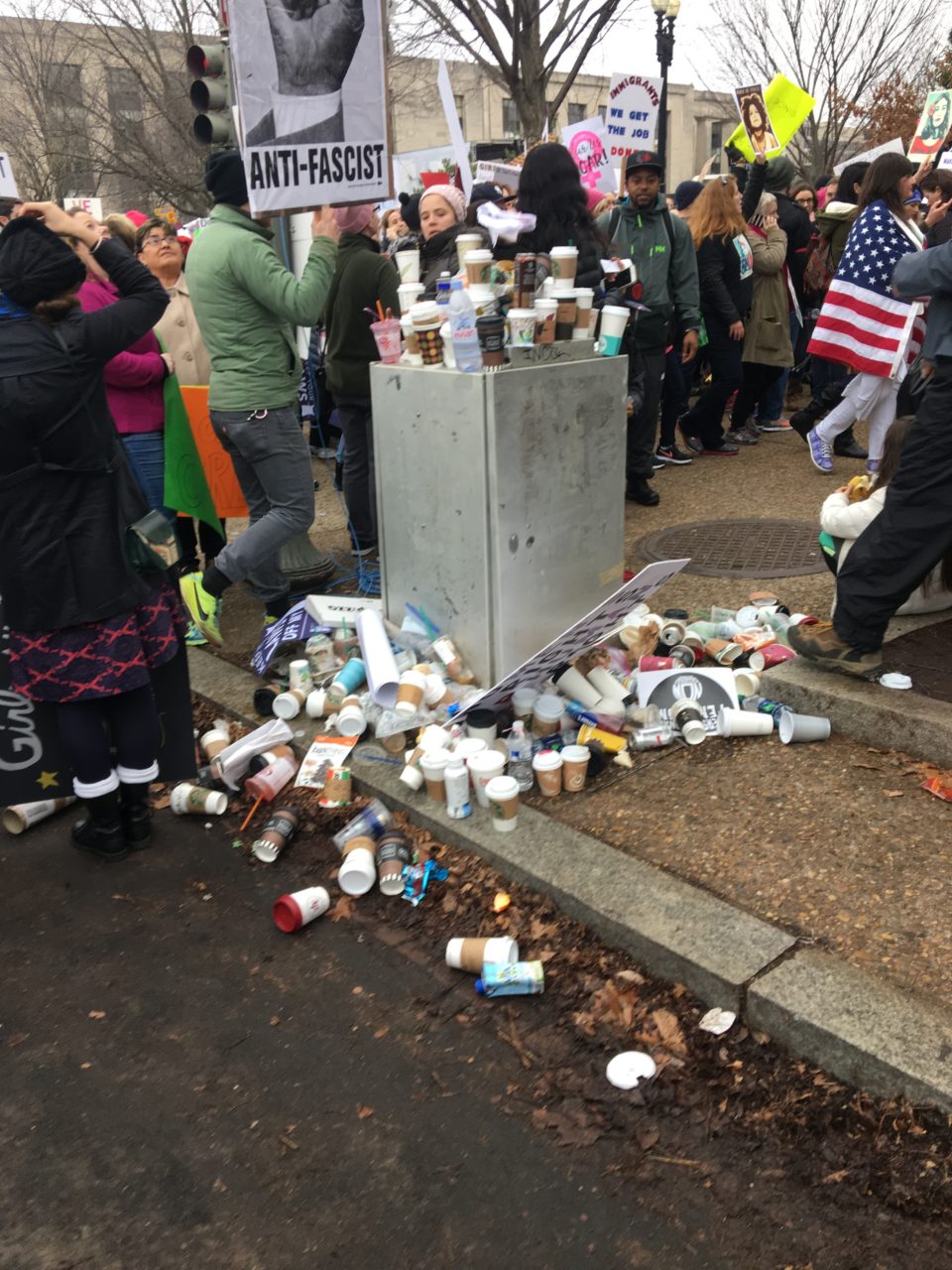 Womens-March-DC-Garbage-Raheem-Kassam