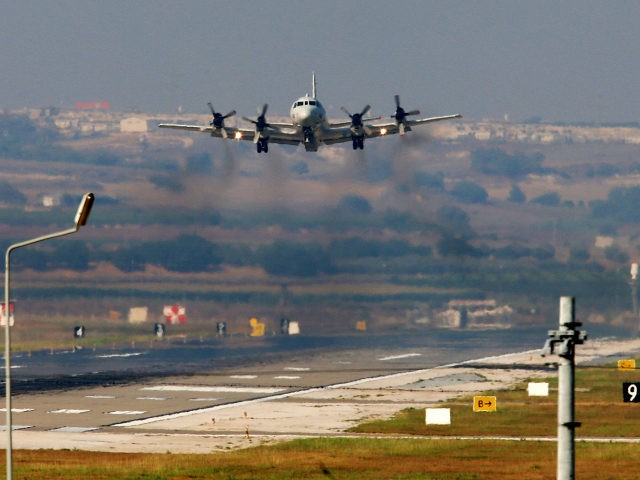 A United States Navy aeroplane about to land at the Incirlik Air Base, in the outskirts of