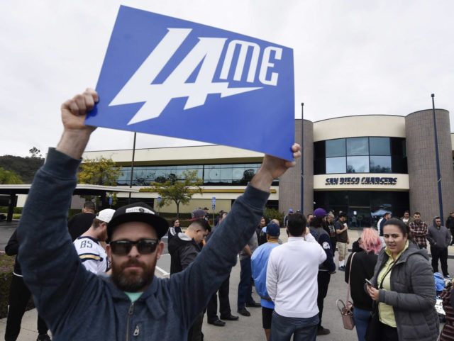 L.A. Chargers logo lame (Denis Poroy / Associated Press)