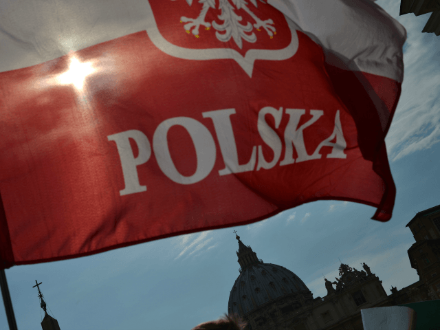 Man Flees Sweden for Poland with Daughters Put in Muslim Foster Care