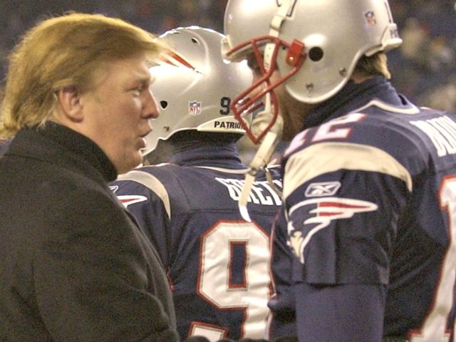 Trump-Tom Brady on field 2004-ELISE AMENDOLAAP