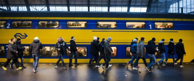 Eneco and NS said on a joint website that some 600,000 passengers daily are "the first in
