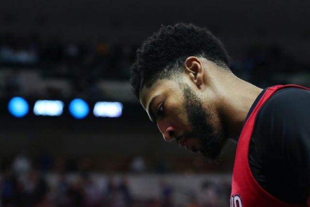 Anthony Davis (pictured) of the New Orleans Pelicans hurt his right hip and left thumb aft