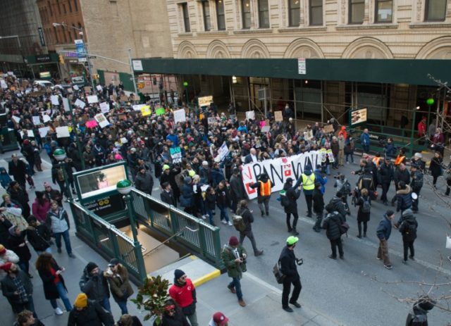 US protesters in Manhattan demonstrate against President Trump's executive order imposing