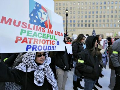 Muslims in USA AP