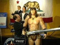 Schwarzenegger wax models (Hector Mata / AFP / Getty)