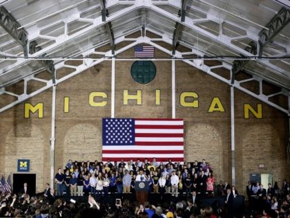ANN ARBOR, MI - APRIL 2: U.S. President Barack Obama speaks about his proposal to raise the federal minimum wage at the University of Michigan on April 2, 2014 in Ann Arbor, Michigan. Obama said every American deserves a fair working wage.(Photo by Joshua Lott/Getty Images)