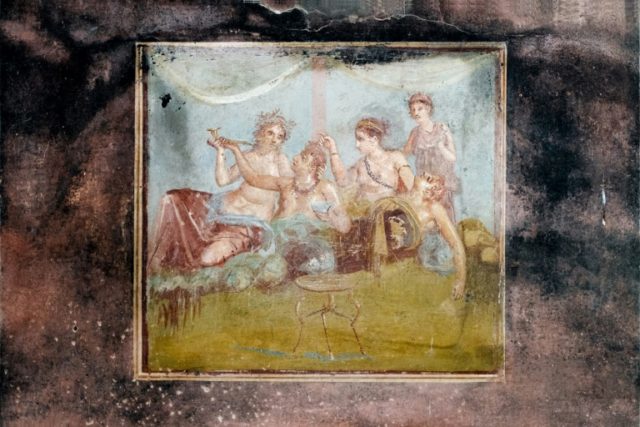 Fresco in the House of the Chaste Lovers, a rich baker's home, with garden, stables, mill