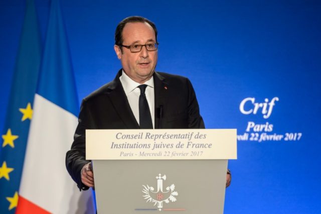 French President Francois Hollande said a two-state solution to the Middle East conflict w