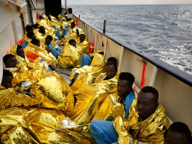 15 African Migrants Drown in Shipwreck Trying to Reach Italy