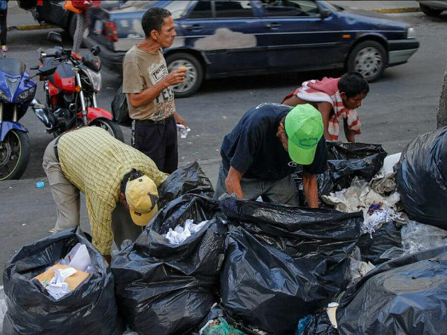 Venezuelan Priest: ‘Preserve Food Waste’ to Help ‘People Who Eat Out of Garbage Cans’