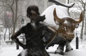 'Fearless Girl' of Wall Street will stay for another year