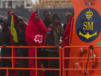 African Migrants Spain, Spanish Navy