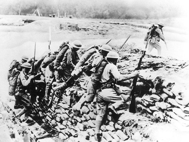 WWI-World-War-I-Doughboys-Trench-Warfare-AP