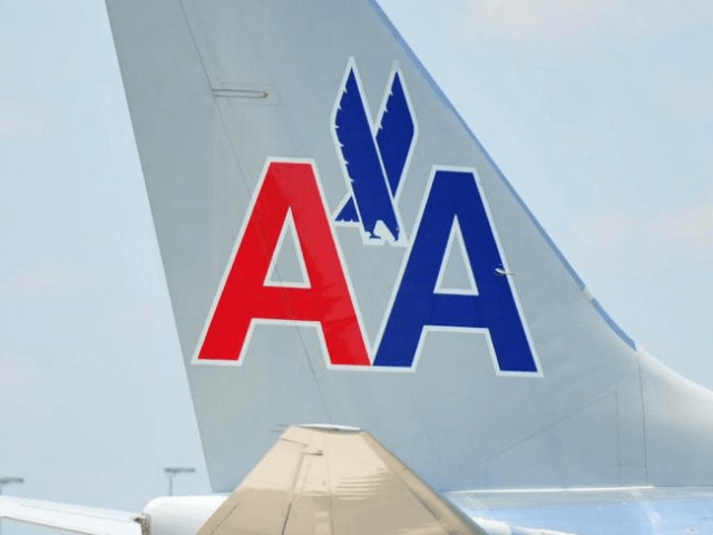 American Airlines flight attendants demand new uniform recall