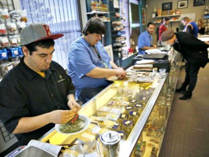 pot retailers Brennan LinsleyAP