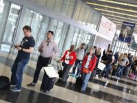 2sn8m56 "If it is a customer service-related incident, then you don't need to board the plane at all," Chicago Department of Aviation official Jeff Redding told a group of city council members about airport security officers