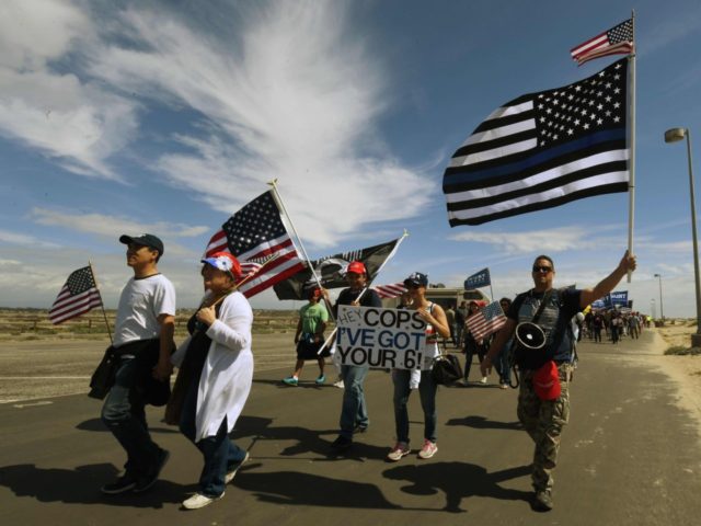 Huntington Beach (Mark Ralson / AFP / Getty)