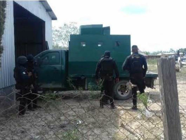 WAR - Mexican Cartel Using Armored Trucks in War at Texas Border ...