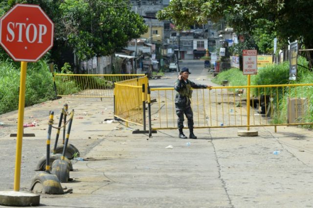Fighting between Islamist militants and Philippine security forces in the southern city of