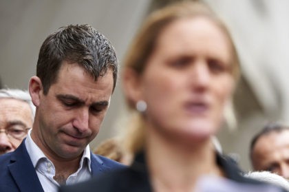 Widower of murdered Labour MP Jo Cox, Brendan Cox (L) react as Jo's sister Kim Leadbeater delivers a statement outside the Old Bailey criminal court in London on November 23, 2016, following the conviction of Jo's killer Thomas Mair. A far-right extremist Thomas Mair was Wednesday sentenced to life imprisonment …