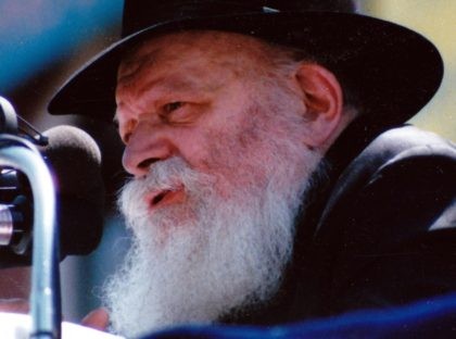 Lubavitcher Rebbe Menachem Mendel Schneerson (Wikimedia Commons)