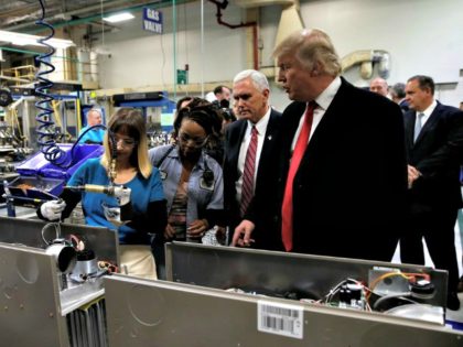 Trump, Pence, Carrier Factory Reuters
