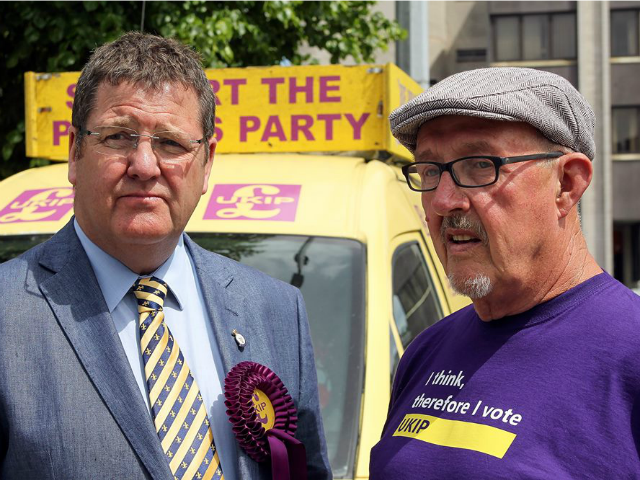 mike hookem clive colam