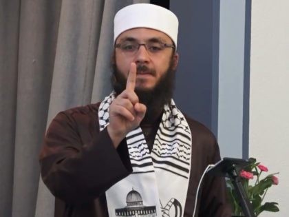 Imam Ammar Shahin of the Islamic Center of Davis in California (Davis Masjid / Screenshot / YouTube)