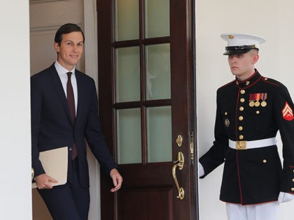 Jared-Kushner-WH-door-AP