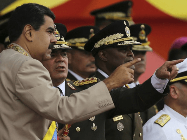 Venezuela's Maduro Hikes Salary of Military Generals to $17 per Month
