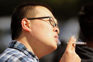 Poll: higher insurance premiums for smokers but not the overweight