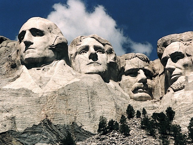 Poll: 3-in-4 Voters, Majority of Blacks Oppose Tearing Down Mt. Rushmore