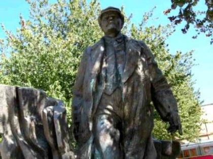 Seattle’s statue of Communist dictator Vladimir Lenin