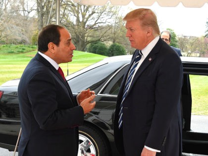 WASHINGTON, USA - APRIL 03 : (----EDITORIAL USE ONLY MANDATORY CREDIT - 'PRESIDENCY OF EGYPT / HANDOUT' - NO MARKETING NO ADVERTISING CAMPAIGNS - DISTRIBUTED AS A SERVICE TO CLIENTS----) U.S. President Donald Trump (R) welcomes Egyptian President Abdel Fattah el-Sisi before their meeting at the White House in Washington, …