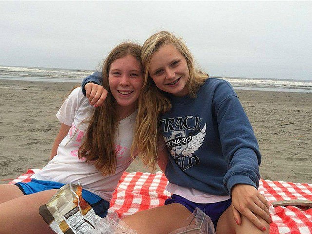 emma-place-emily-lang-facebook Two Hikers Dead in ‘Freak Accident’ After Falling Off 150-Foot Cliff While Climbing Mo