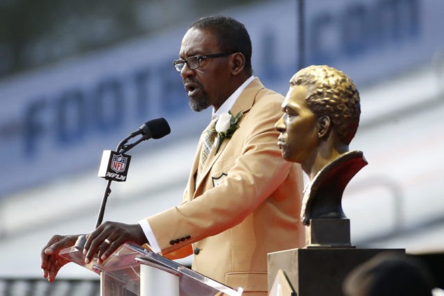 Hard-hitting safety Kenny Easley inducted into Hall of Fame - Breitbart