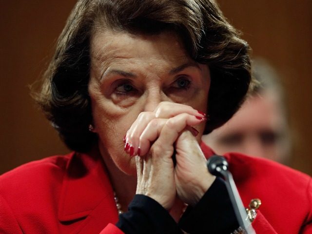 dianne-feinstein-hands-clasped-getty-640x480