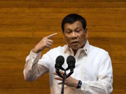 Philippine President Rodrigo Duterte pushes a China-led free trade plan