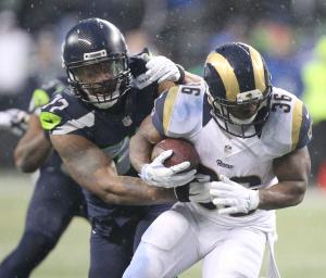 Seattle Seahawks back Michael Bennett, police say body camera wasn't activated