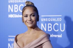 Jennifer Lopez pledges $1M to aid hurricane victims in Puerto Rico, Caribbean