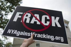 Erase fracking regulations, industry tells Trump