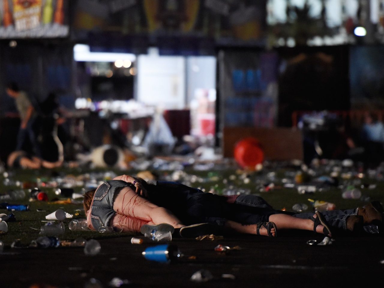 GRAPHIC Las Vegas shooting 3 (David Becker / Getty)